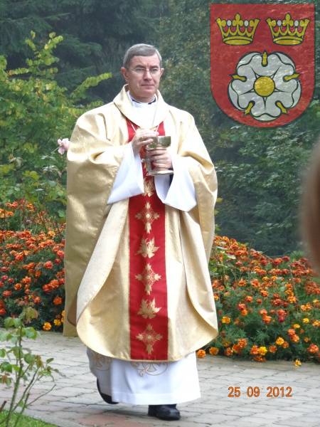 Zdjęcie: Biskup Pomocniczey Archidiecezji Częstochowskiej Jan Wątroba